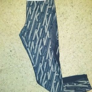 Like new women's Nike full length  leggings